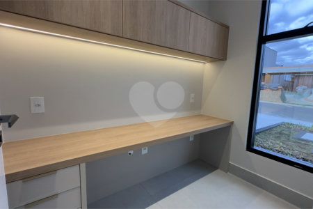 Casa à venda com 3 suítes no condomínio Jardim Residencial Dona Maria Candida, Indaiatuba - SP