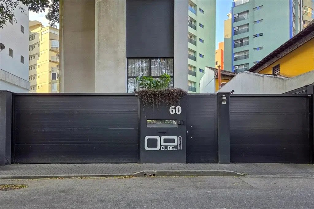 Casa à venda com 2 quartos, sendo 1 suíte, no condomínio Cube Real Parque, São Paulo - SP