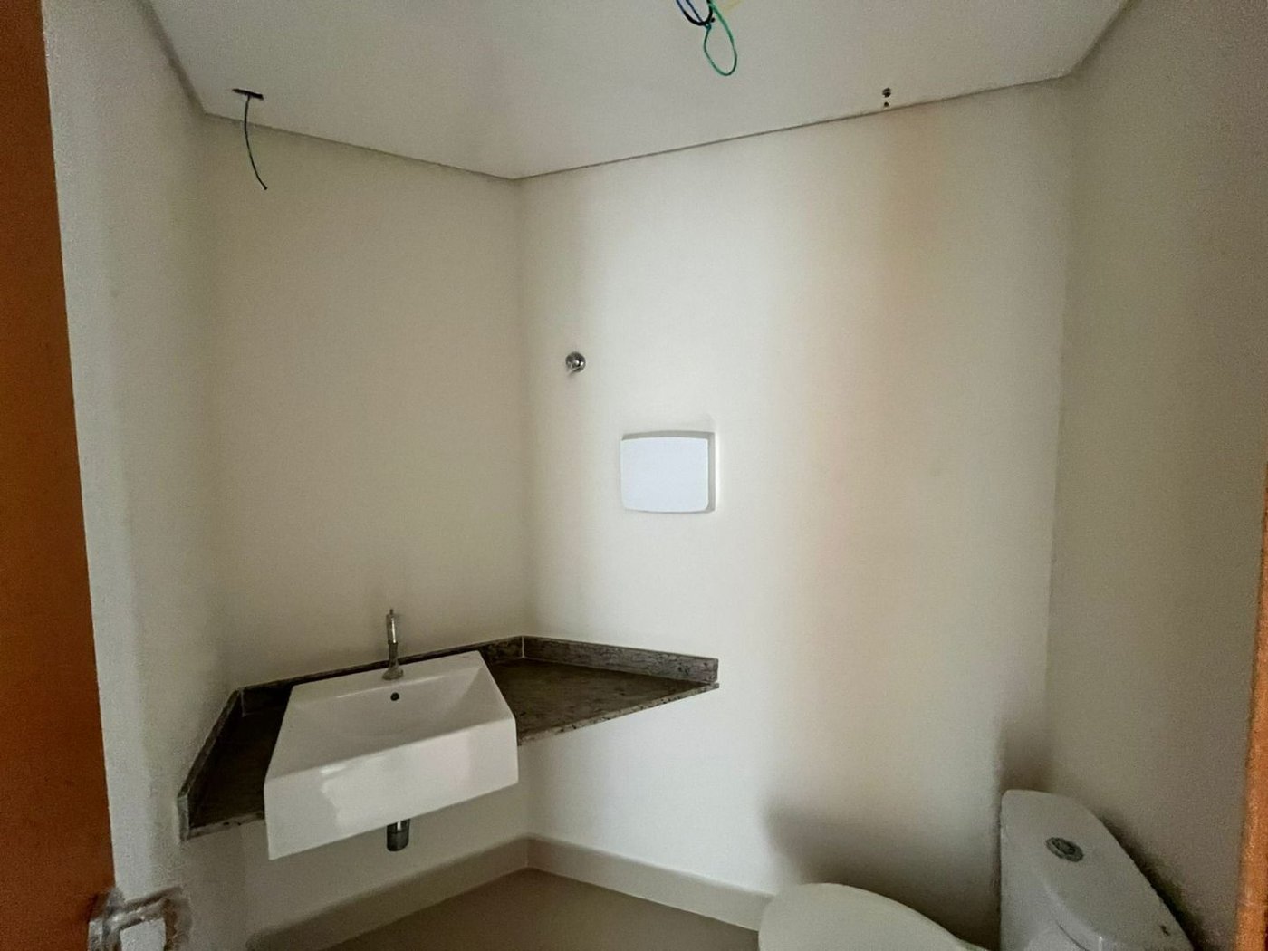 Cobertura com 3 dormitórios à venda, 270 m² por R$ 2.890.000,00 - Barra Funda - Guarujá/SP