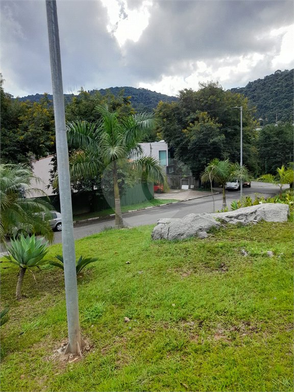 Terreno à venda no condomínio Itaguaçu da Cantareira, São Paulo - SP