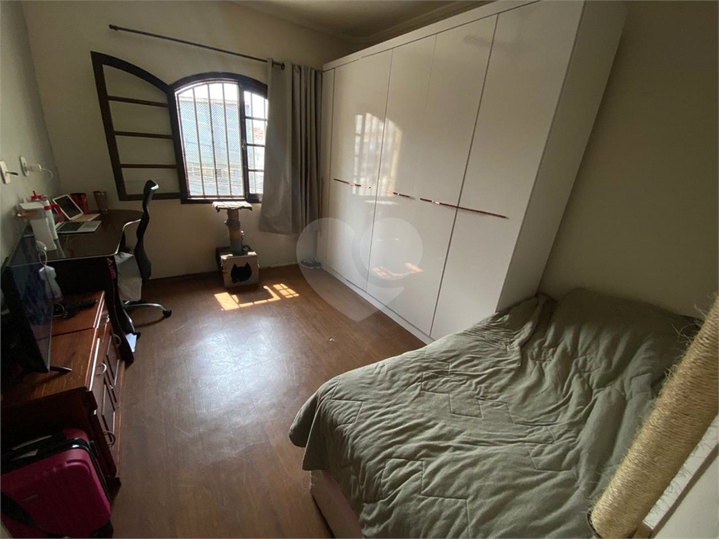 Casa à venda com 3 quartos em Jardim Santa Mena, Guarulhos, SP