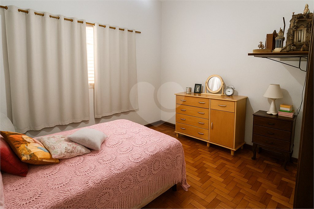 Casa à venda com 6 quartos em Vila Maria, Itapetininga, SP