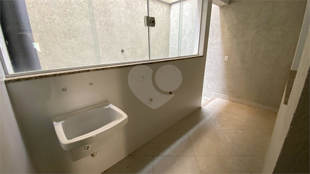 Sobrado à venda com 4 quartos, sendo 2 suítes, em Vila Pereira Barreto, São Paulo, SP