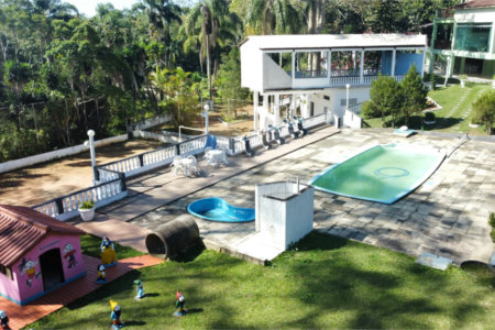 Sítio à venda com 8 quartos, sendo 4 suítes, em Boa Vista, Mogi das Cruzes, SP