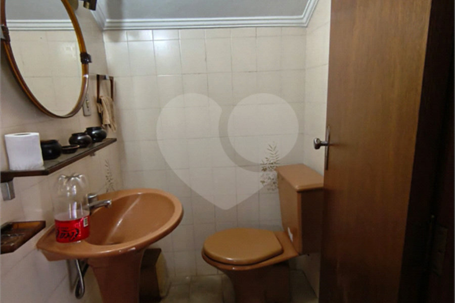 Sobrado para alugar com 4 quartos, sendo 2 suítes, em Jardim França, São Paulo, SP