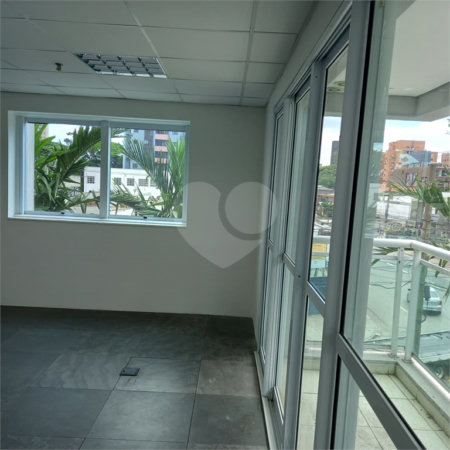 Sala à venda em Alto da Boa Vista, São Paulo, SP