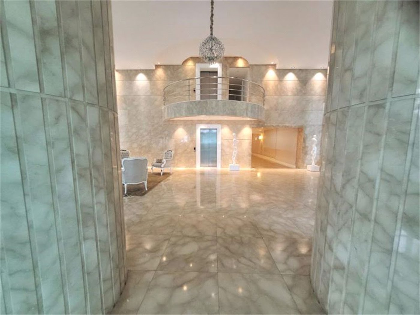 Apartamento Residencial à venda, Gonzaga, Santos - AP1684.