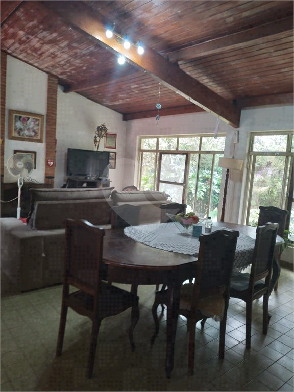 Casa à venda com 3 quartos, sendo 2 suítes, em Vila Santista, Atibaia, SP