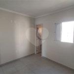 Casa de Vila à venda com 2 suítes em Vila Hortência, Sorocaba, SP
