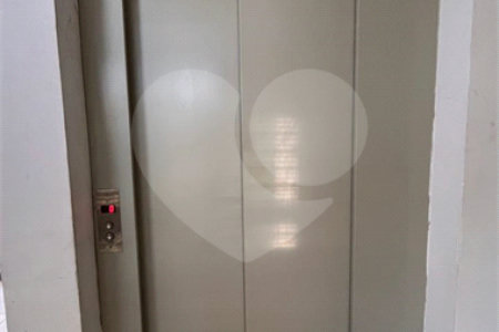 Apartamento à venda com 2 quartos em Lageado, Cotia, SP