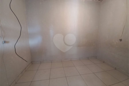 Casa à venda com 2 quartos em Jardim Rosana, São Paulo, SP