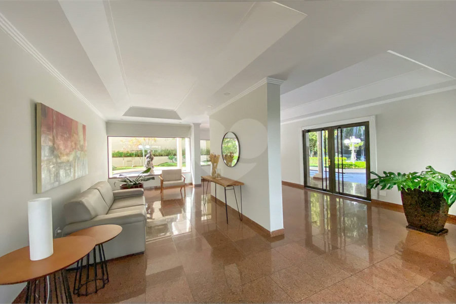 Apartamento à venda com 3 suítes em Morumbi, São Paulo, SP