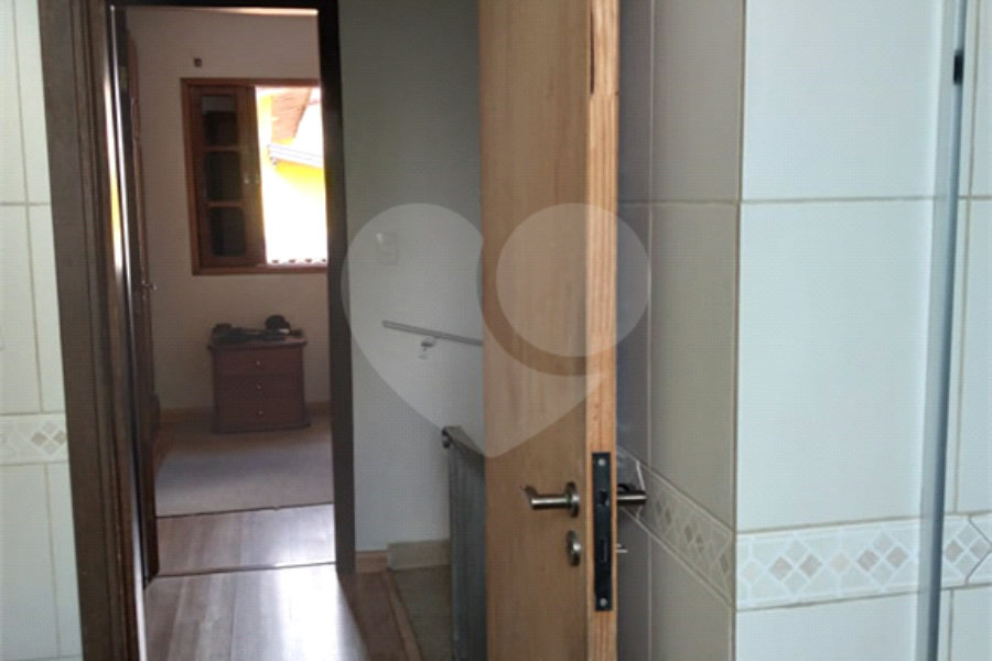 Sobrado à venda com 4 quartos, sendo 1 suíte,  em Limão, São Paulo, SP