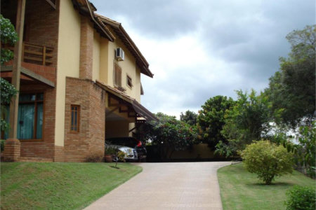 Casa à venda com 3 suítes no condomínio Fazenda Imperial, Sorocaba - SP