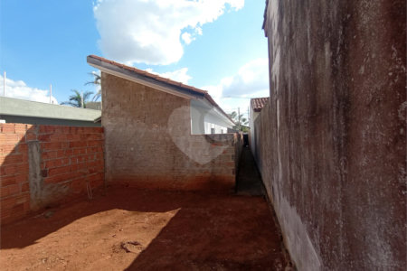Casa à venda com 2 quartos em Retiro Santana, Itapetininga, SP
