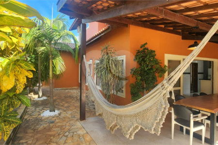 Casa à venda com 4 quartos, sendo 2 suítes, no condomínio Delle Stelle, Louveira - SP