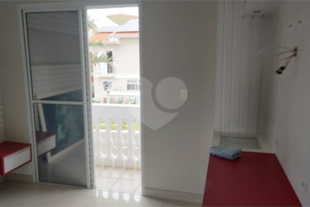Casa à venda com 4 quartos, sendo 1 suíte, no condomínio Green View Residdence, Indaiatuba - SP