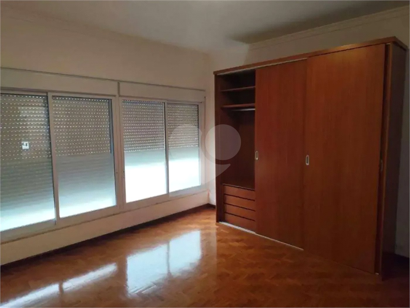 Sobrado à venda com 4 quartos, sendo 2 suítes, em Lapa, São Paulo, SP