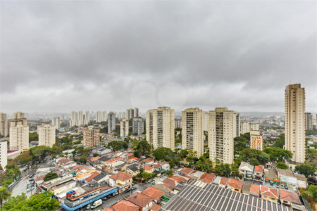 Apartamento à venda com 4 suítes em Vila Sofia, São Paulo, SP