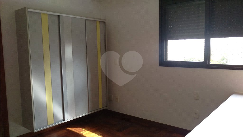 Apartamento à venda com 4 suítes em Vila Suzana, São Paulo, SP