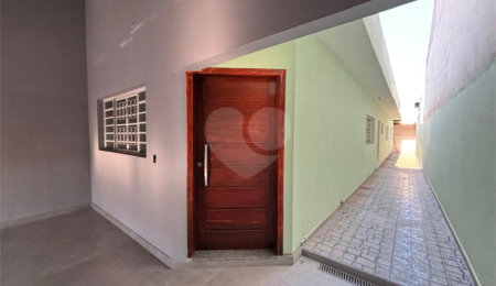 Casa à venda com 2 quartos, sendo 1 suíte,  em Jardim Nair Maria, Salto, SP