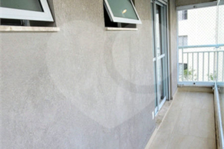 Apartamento à venda com 3 quartos, sendo 1 suíte, no Centro, São Bernardo do Campo, SP