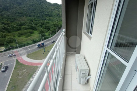 Apartamento à venda com 3 quartos, sendo 1 suíte, em Camorim, Rio de Janeiro, RJ