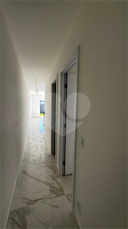 Casa à venda com 2 quartos, sendo 1 suíte, no condomínio Parque Guará, Rio de Janeiro - RJ