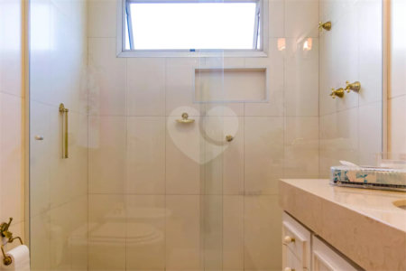 Apartamento à venda com 4 quartos, sendo 2 suítes, em Real Parque, São Paulo, SP