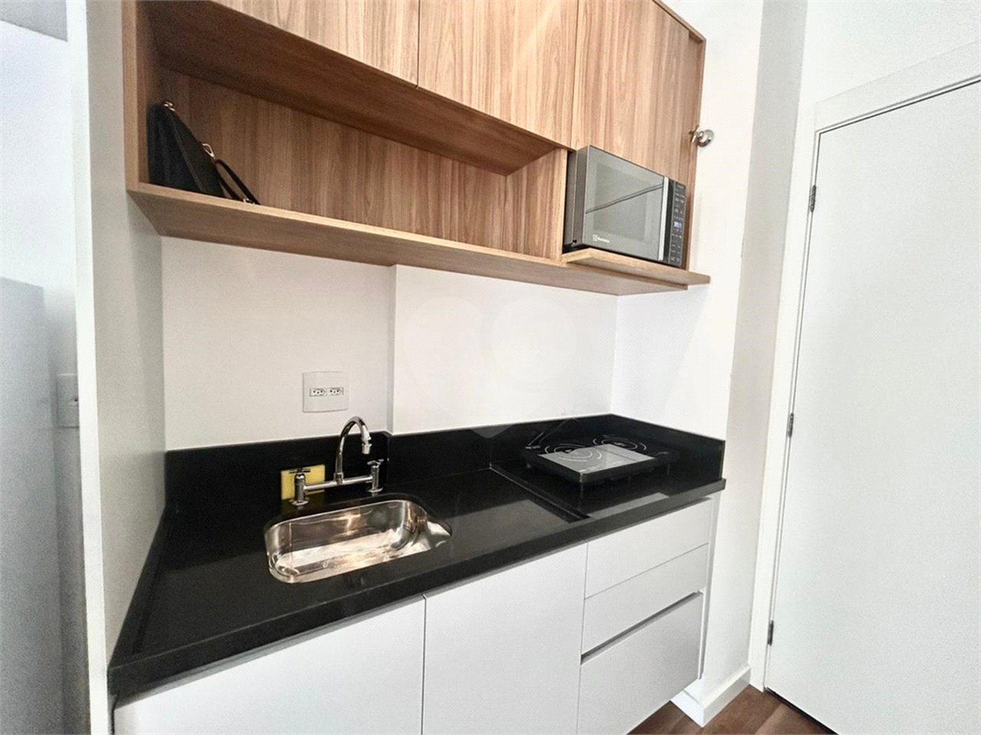 Apartamento à venda com 1 quarto em Brooklin, São Paulo, SP