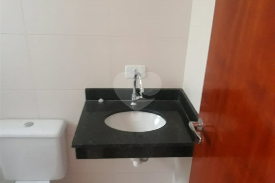 Casa à venda com 2 suítes no condomínio Casa de Pedra, São Paulo - SP