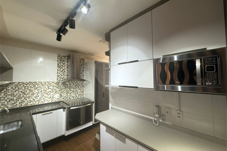 Apartamento à venda com 3 quartos, sendo 2 suítes, em Vila Irmãos Arnoni, São Paulo, SP