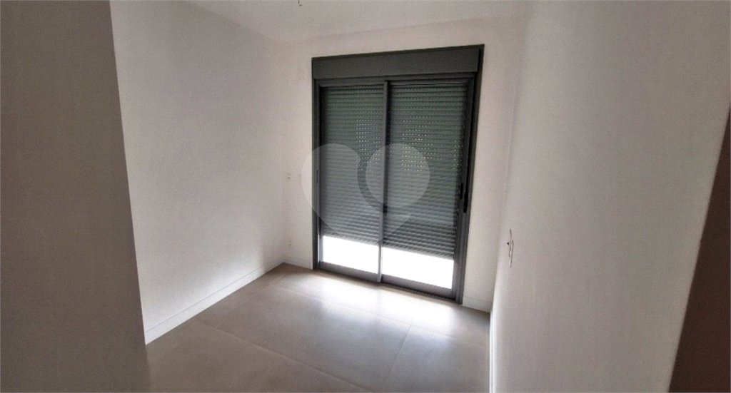Apartamento à venda com 3 suítes em Sumarezinho, São Paulo, SP