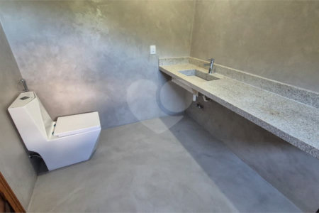 Casa à venda com 8 quartos, sendo 7 suítes, em Ferradura, Armação dos Búzios, RJ