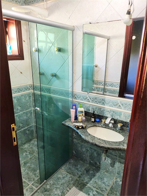 Casa à venda com 5 suítes no condomínio Estância Marambaia, Vinhedo - SP