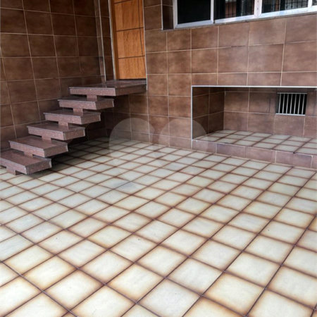 Sobrado à venda com 3 quartos, sendo 1 suíte, em Vila Vitório Mazzei, São Paulo, SP