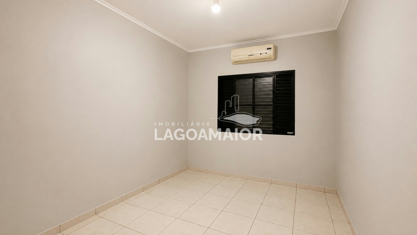 Casa à venda com 3 quartos, sendo 1 suíte,  em Vila Nova, Três Lagoas, MS