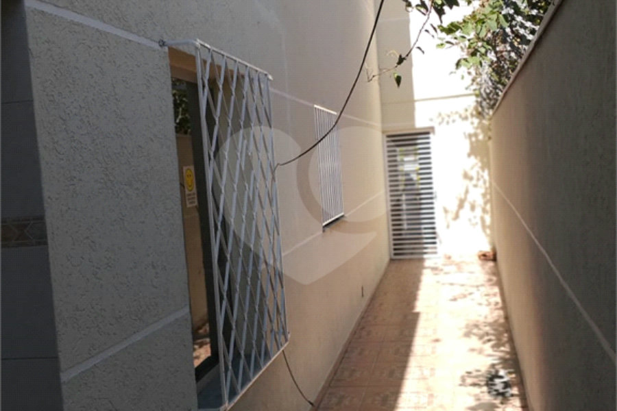 Sobrado à venda com 3 quartos, sendo 1 suíte, em Vila Mazzei, São Paulo, SP