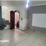 Sobrado à venda com 3 quartos, sendo 1 suíte, em Jardim Pinheiros, São Paulo, SP