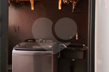 Casa à venda com 5 quartos, sendo 3 suítes,  em Jardim dos Pinheiros, Atibaia, SP