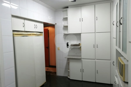 Apartamento à venda com 3 quartos, sendo 1 suíte, em Jardim Paulista, São Paulo, SP