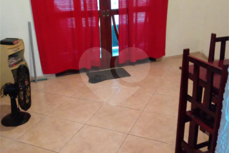 Casa à venda com 3 quartos em Campo Grande, Rio de Janeiro, RJ