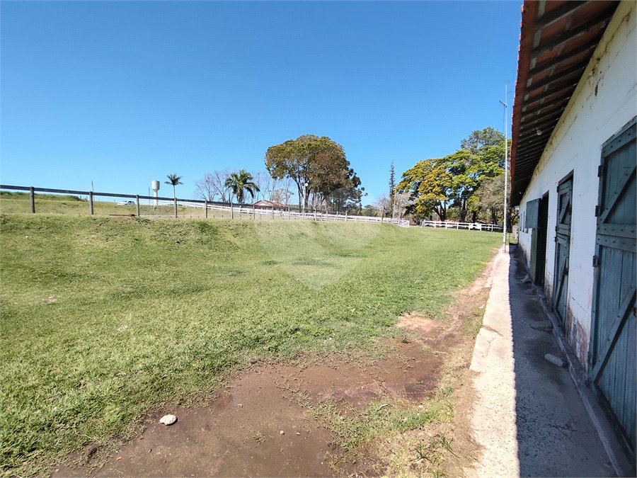 Fazenda para alugar com 3 quartos em Vila Santana, Itapetininga, SP