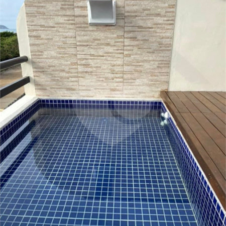 Casa à venda com 3 quartos, sendo 2 suítes,  em Peró, Cabo Frio, RJ