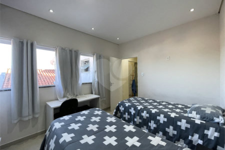 Casa à venda com 4 quartos, sendo 1 suíte, em Jardim Residencial Villa Amato, Sorocaba, SP