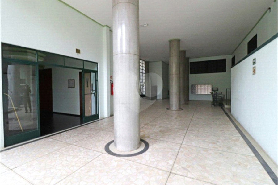 Apartamento à venda com 2 quartos, sendo 1 suíte, em Santa Cecília, São Paulo, SP