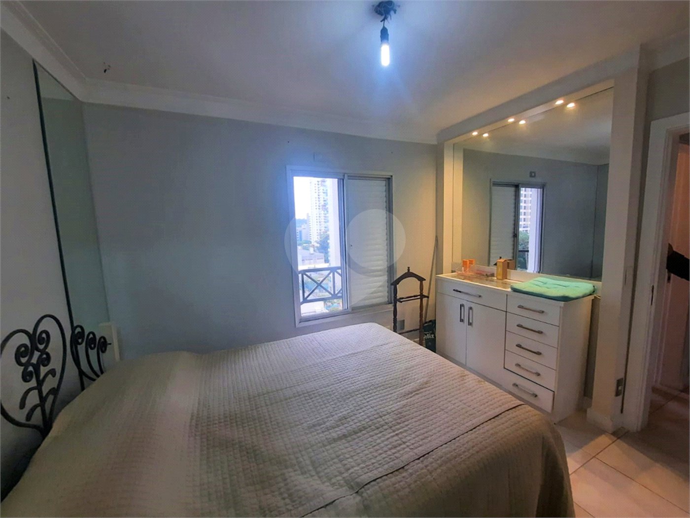 Apartamento à venda com 3 quartos, sendo 1 suíte, em Brooklin, São Paulo, SP