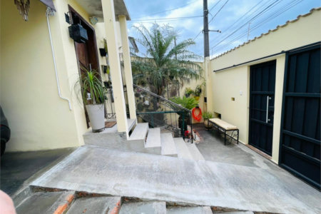 Casa à venda com 2 quartos, sendo 1 suíte, em Vila Olímpia, Sorocaba, SP