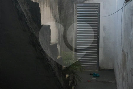 Sobrado à venda com 3 quartos em Vila Medeiros, São Paulo, SP