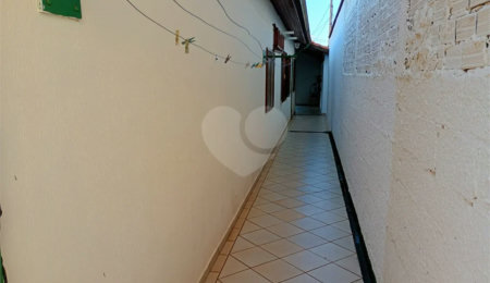 Casa à venda com 4 quartos, sendo 1 suíte,  no condomínio Parque Taquaral, Piracicaba - SP